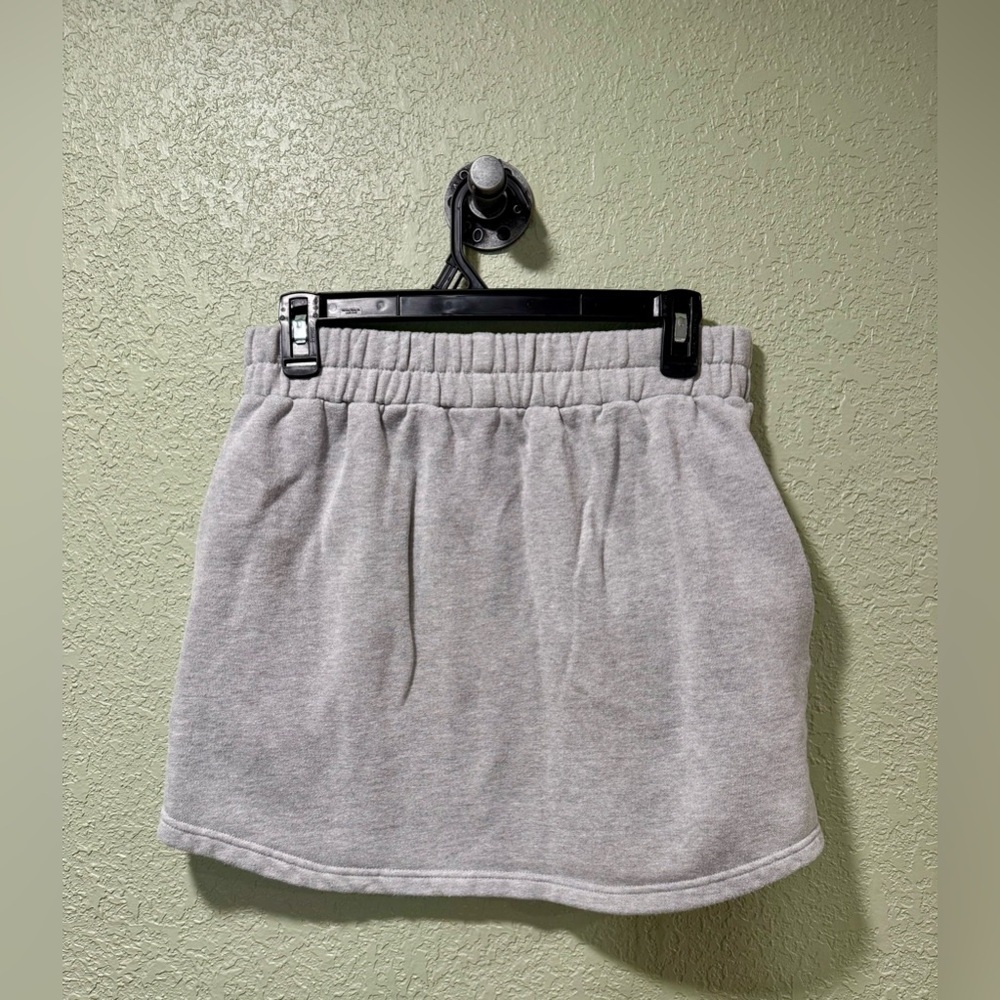 Kimberly C Grey Skirt - Picture 4 of 6